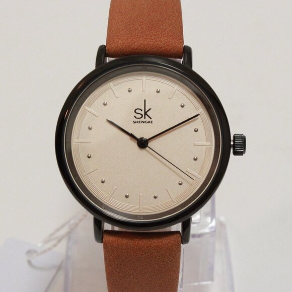 Ladies Retro Style Watch Black Case Silver Tone Indices Suede Strap 36mm - Picture 6 of 12